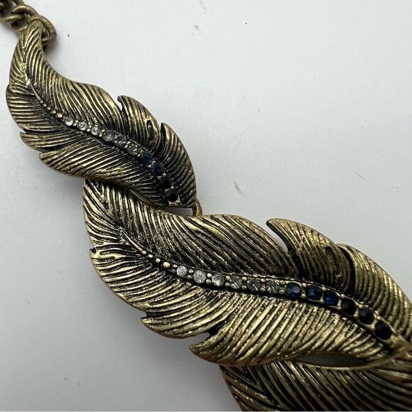 Jewel Mint Signed Antiqued Gold Tone Feather Necklace With Ombre Rhinestones 16” - Picture 3 of 12